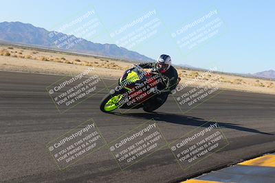 media/Dec-18-2022-SoCal Trackdays (Sun) [[8099a50955]]/Turn 4 Inside (10am)/